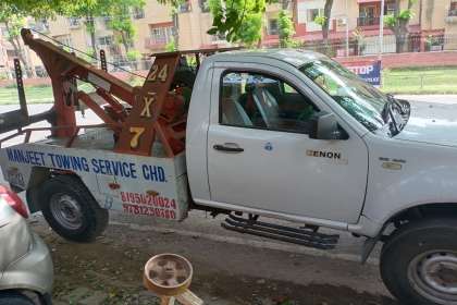 Manjeet Towing Services, Best Car Towing Service In Chandigarh, 7 Top Car Towing Service In Chandigarh, 24 Hour Car Towing Service In Chandigarh, Car Towing Service near me, Car Tochan Service In Chandigarh